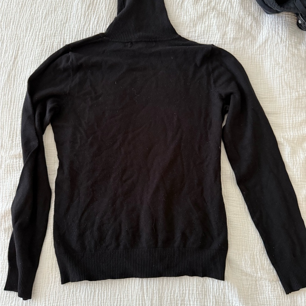 Forever 21 Classic Black Turtle Neck Sweater